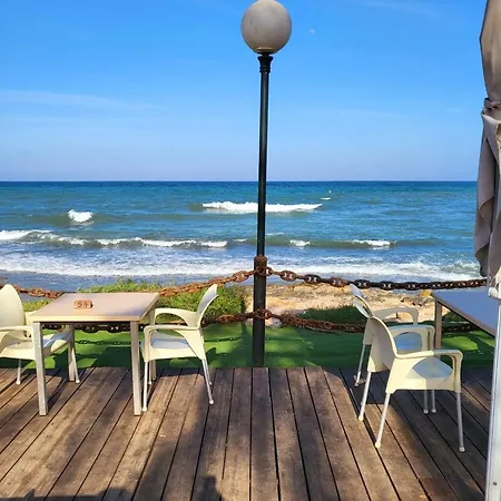 アパート Manolo,punta Prima,400m From The Sea & Swimming Pool *